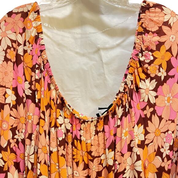 Sanctuary Seashore Floral Off The Shoulder Blouse - Picture 3 of 8